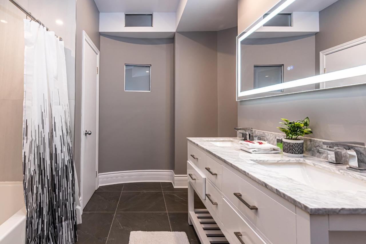 Family Friendly 3-Bedroom Beauty In Le Plateau By Denstays Montreal Exterior foto